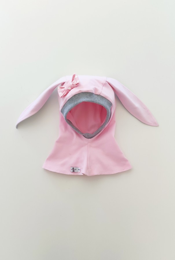 Rožinis kiškio šalmukas pavasariui- rudeniui