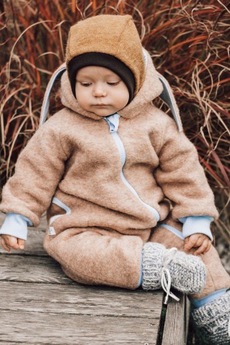 Vilnonis šalmukas be ausyčių tik 46 dydis