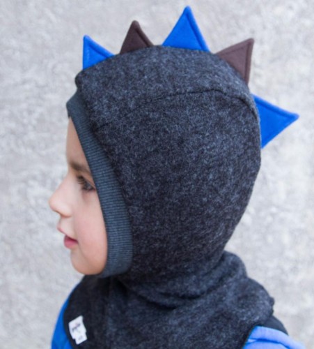 Vilnonis šalmukas Dragon tik 48 ir 50 dydis